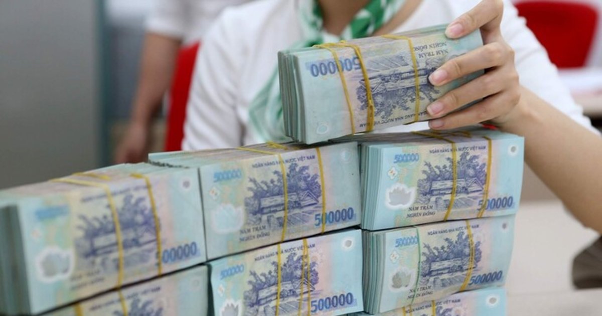 Hai nhà băng lãi chín tháng vượt mốc tỉ Mỹ kim